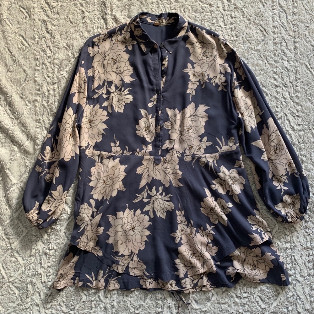 FREE PEOPLE navy beige flower print dress